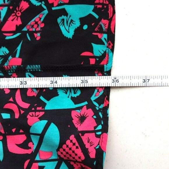 LuLaRoe Geometric Print Lindsay Kimono - Picture 5 of 8